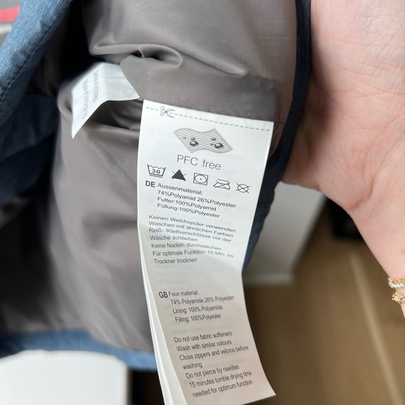 MAMMUT xl puffer vest - Picture 6 of 8